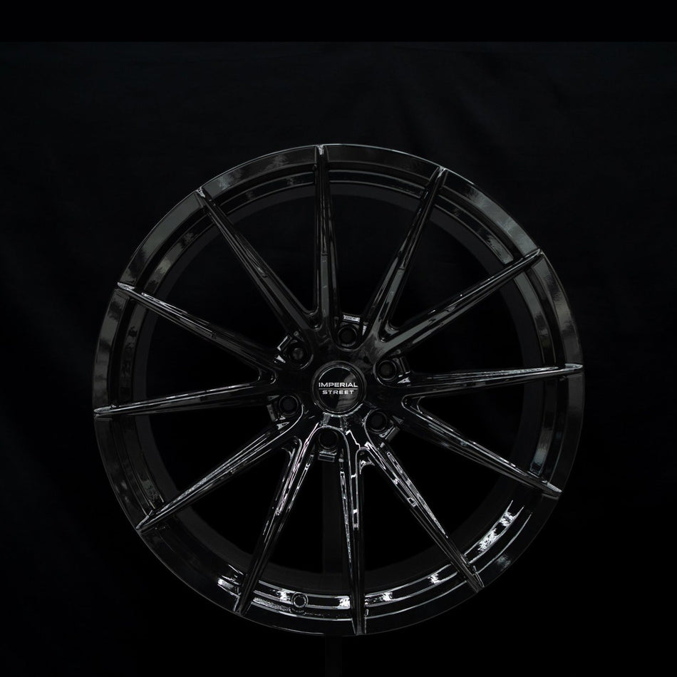 Imperial Street Series 4 gloss black alloy wheel, face view
