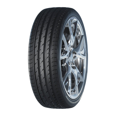 Haida HD927 ultra-high-performance tire, SP tread pattern